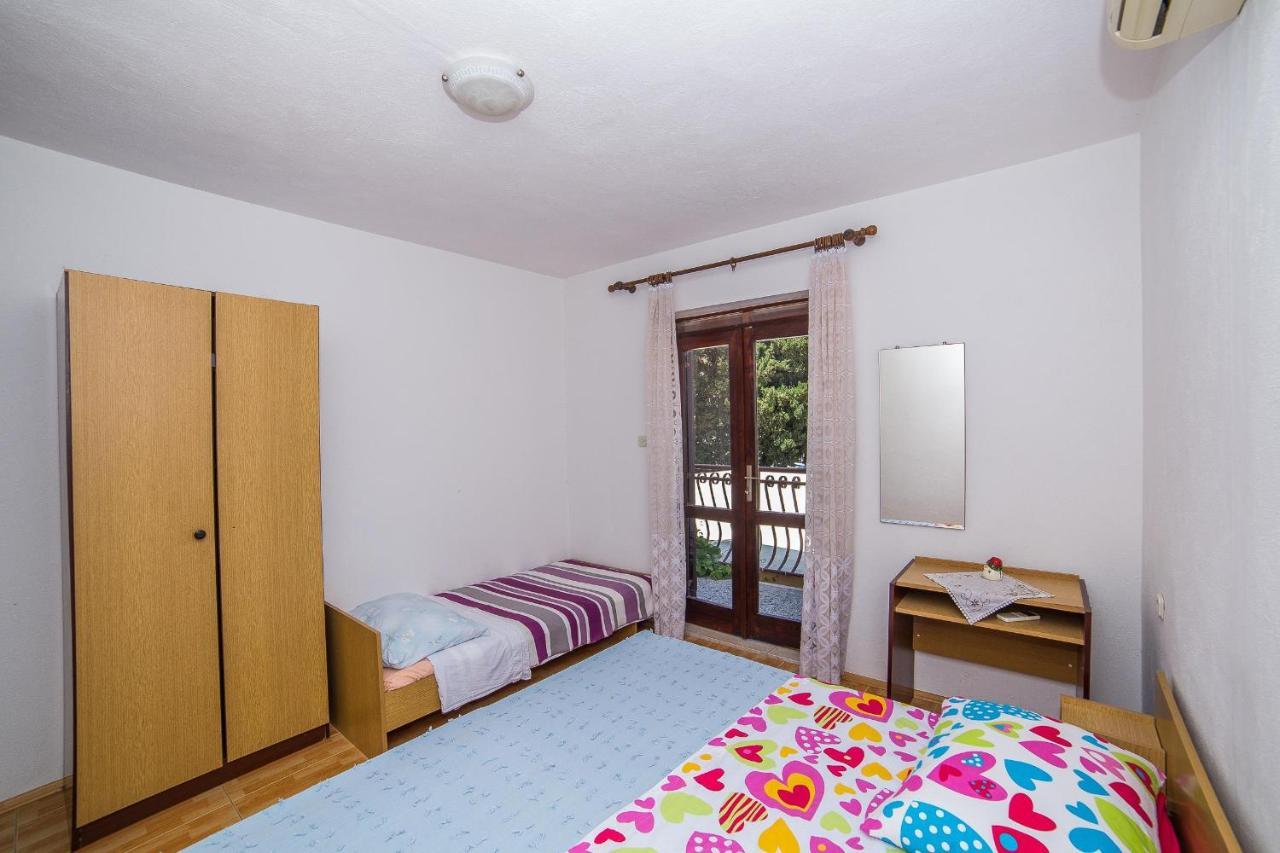 Apartments And Rooms Drpic Сплітська Екстер'єр фото
