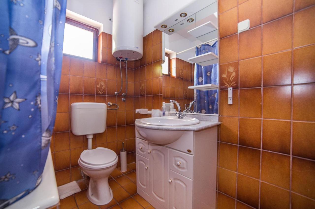 Apartments And Rooms Drpic Сплітська Екстер'єр фото